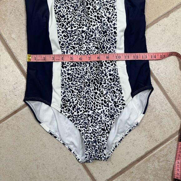 Athleta Navy Blue & White Leopard Print Zimbabwe One Piece Swimsuit Size 36 B/C - Picture 12 of 12